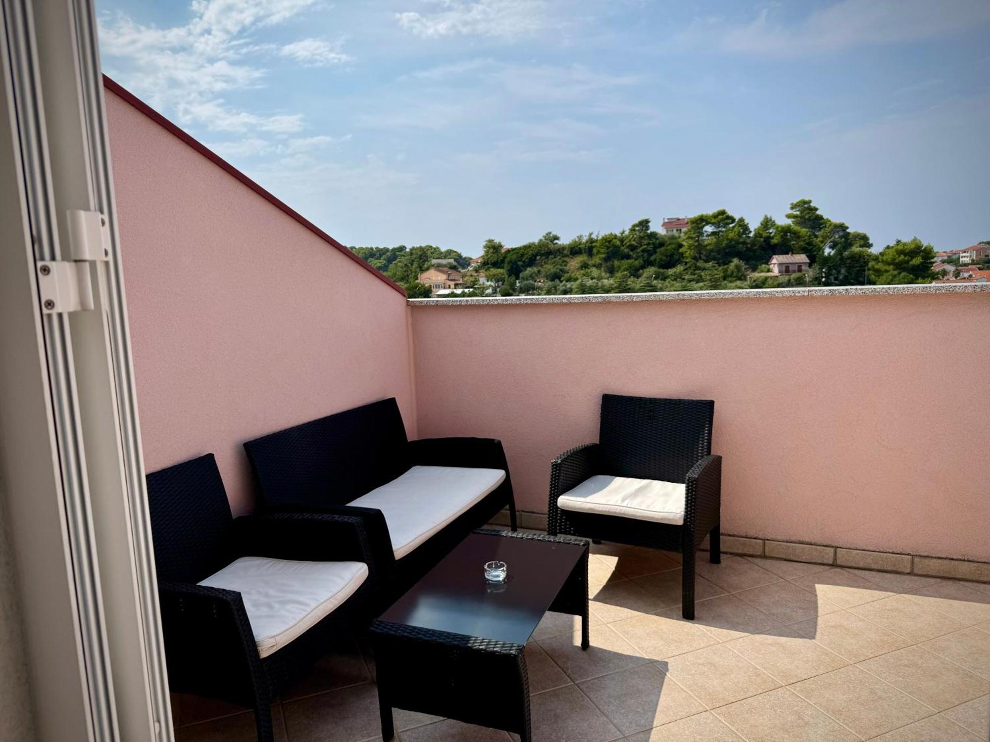Apartments Maricic Rab Island Palit Buitenkant foto